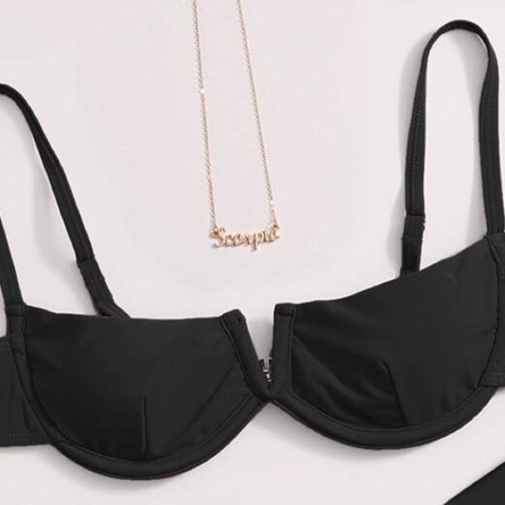 V Wired Underwire bra swimsuit